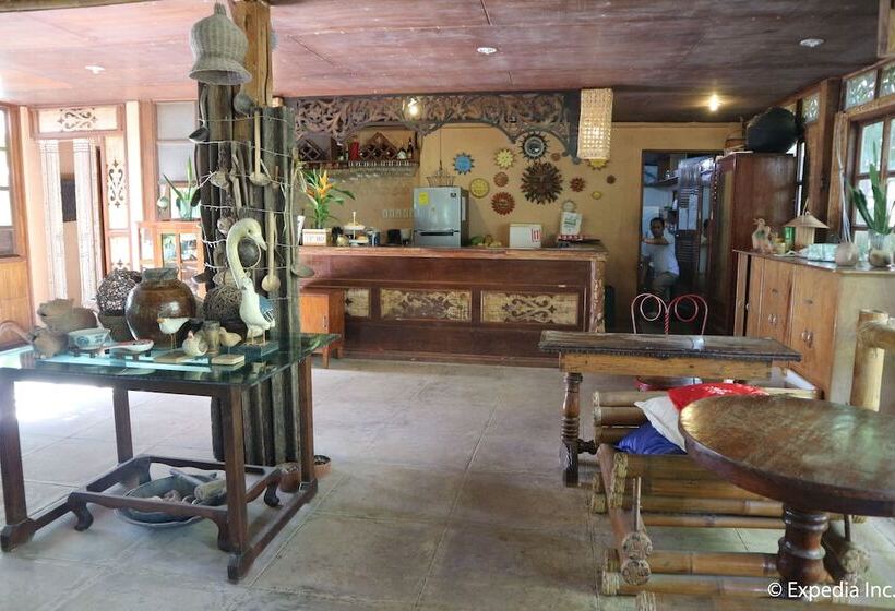 Fotos del hotel The Sun Villa Resort And Spa Hilltop:  5