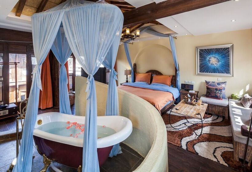 Fotos del hotel Blooming Island Baisui Yuan:  19