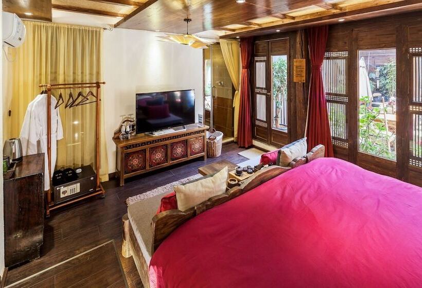 Fotos del hotel Blooming Island Baisui Yuan:  15