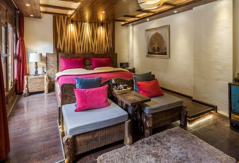 Fotos del hotel Blooming Island Baisui Yuan:  17