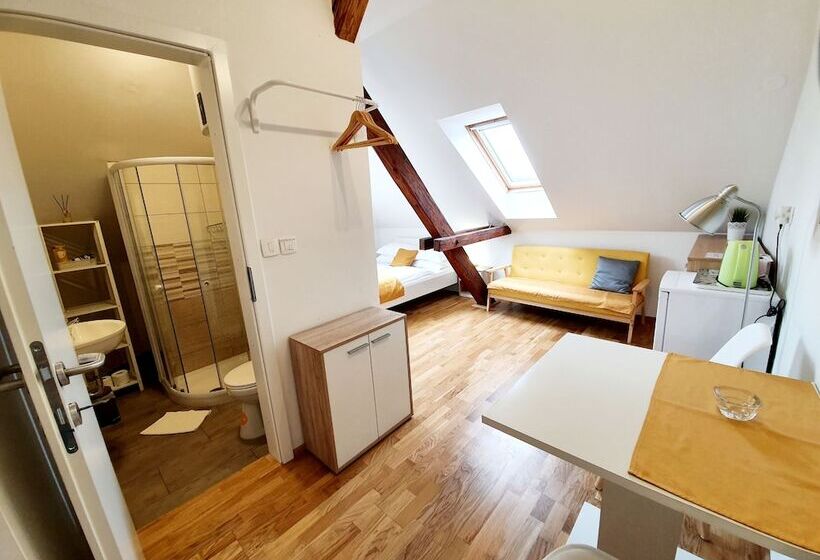 Fotos del hotel Vila Teslova:  17