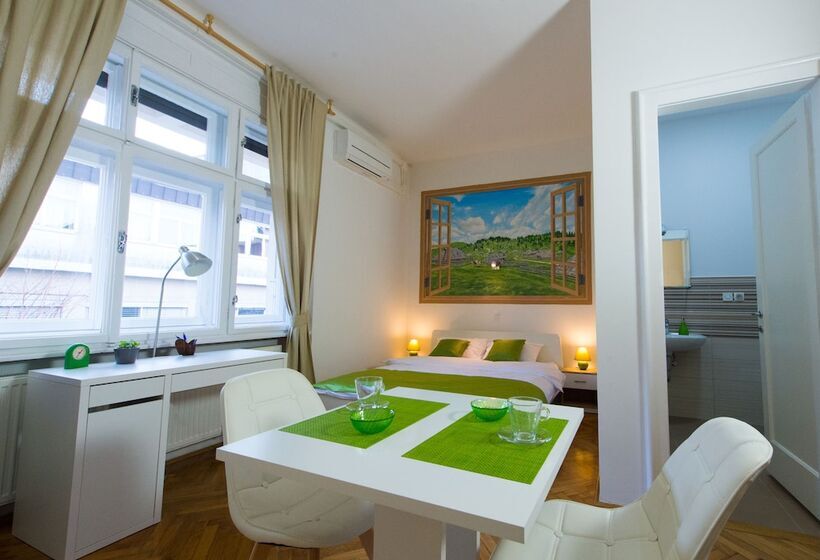 Fotos del hotel Vila Teslova:  18