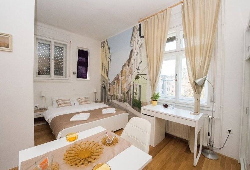 Fotos del hotel Vila Teslova:  14