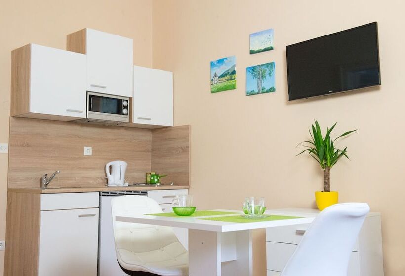 Fotos del hotel Vila Teslova:  24