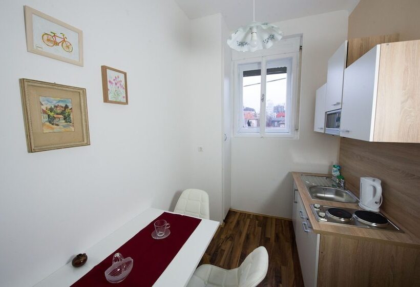 Fotos del hotel Vila Teslova:  9