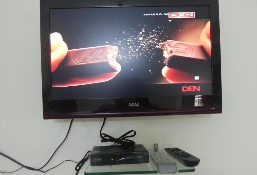 Fotos del hotel A V Residency:  3