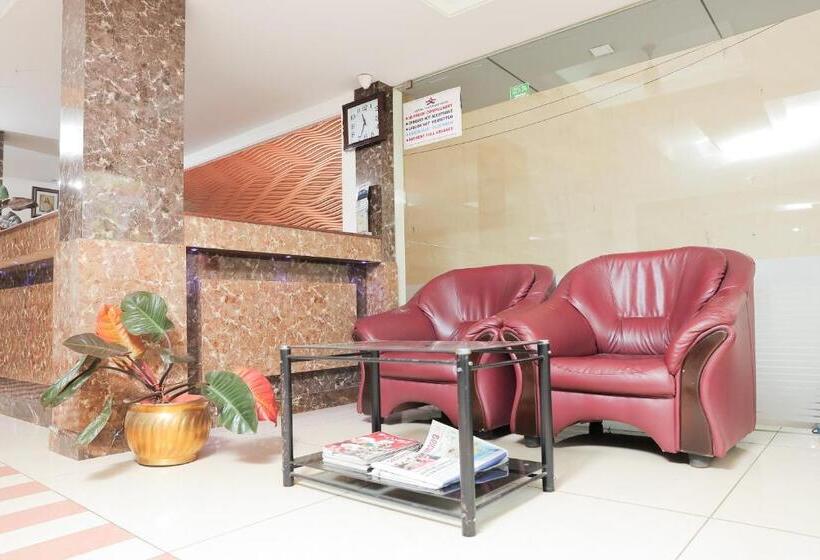 Fotos del hotel A V Residency:  2