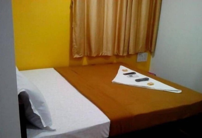 Fotos del hotel Bkc Residency:  15