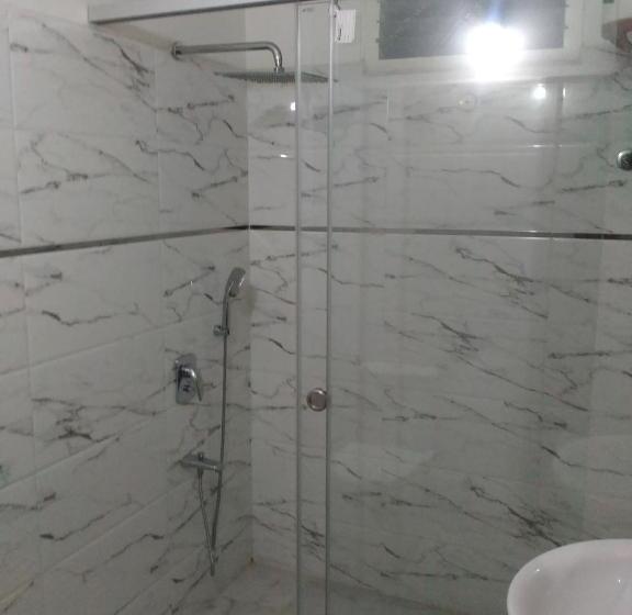 Fotos del hotel Fresh Living Prime Banjara:  5