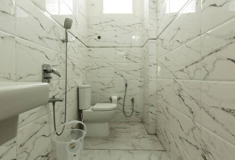 Fotos del hotel Fresh Living Prime Banjara:  7