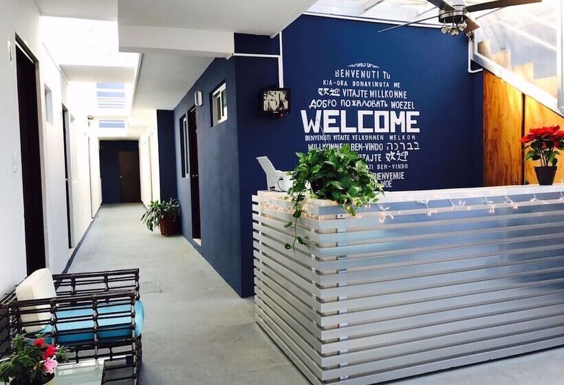 Fotos del hotel Aquamarina Suites:  2