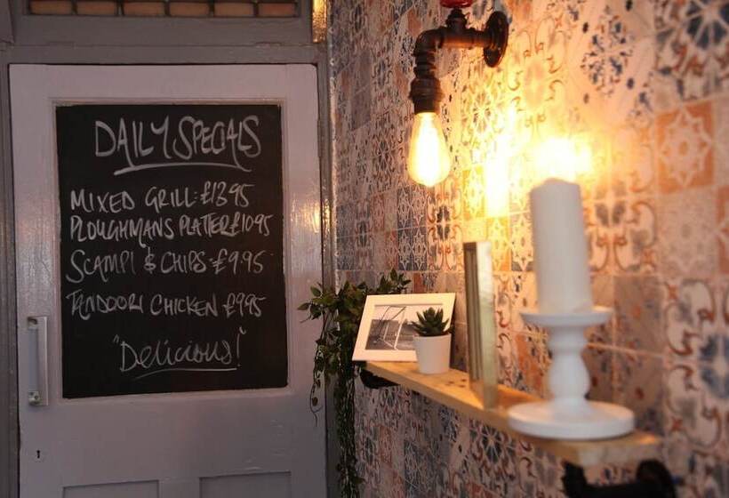 Fotos del hotel The Moseley Arms:  8