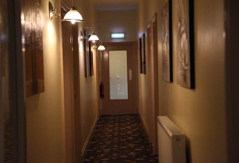 Fotos del hotel The Moseley Arms:  2