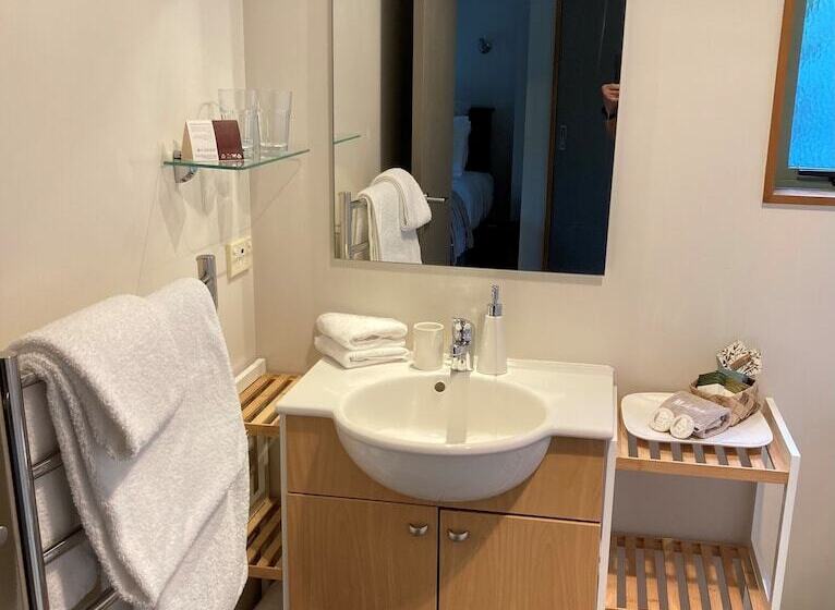 Fotos del hotel Whakaipo Lodge:  4