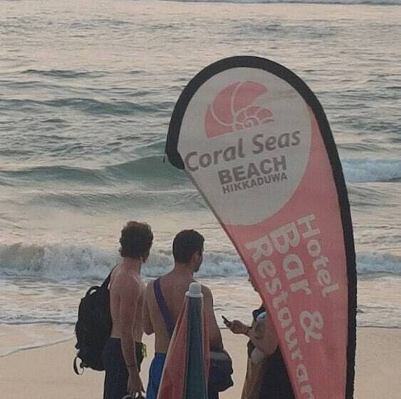 Fotos del hotel Coral Seas Beach Hikkaduwa:  6
