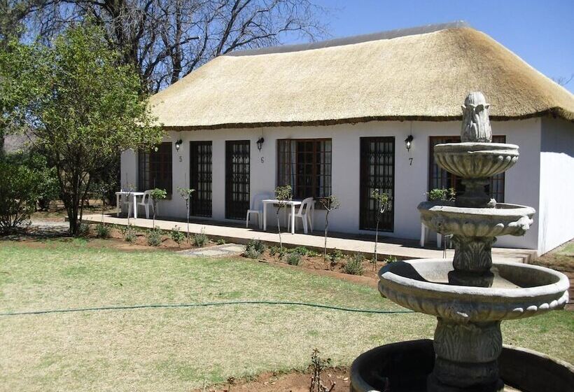 Fotos del hotel Emtonjeni Country Lodge:  25