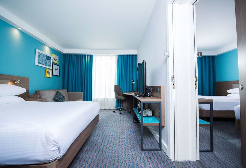 Fotos del hotel Hampton By Hilton Belfast City Centre:  2