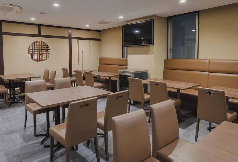 Fotos del hotel Urbain Kyoto Shijo Omiya:  2