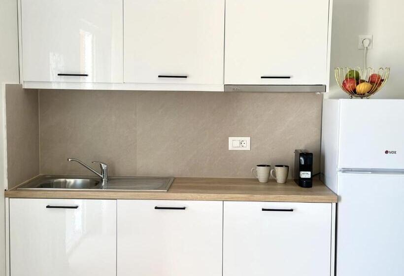 Fotos del hotel Lithies Boutique:  3