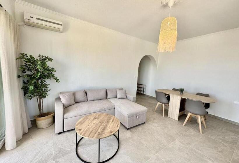 Fotos del hotel Lithies Boutique:  10