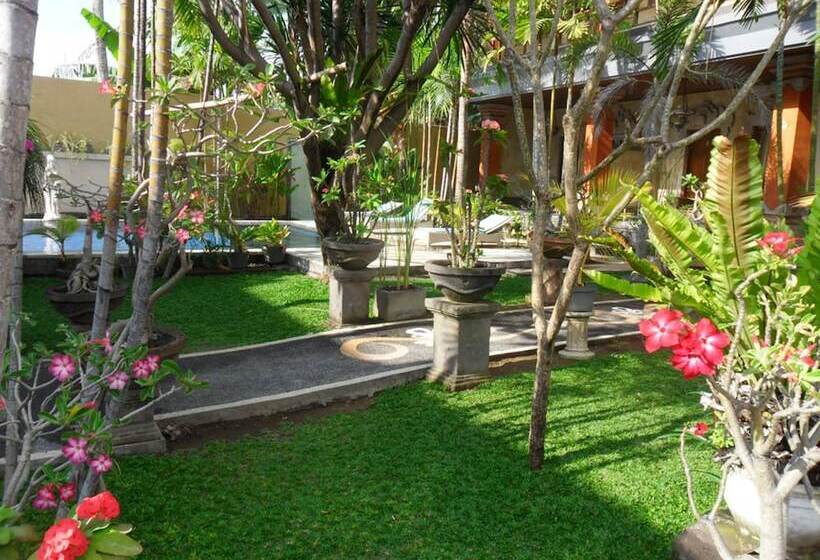 Fotos del hotel Puri Anom Guest House:  6