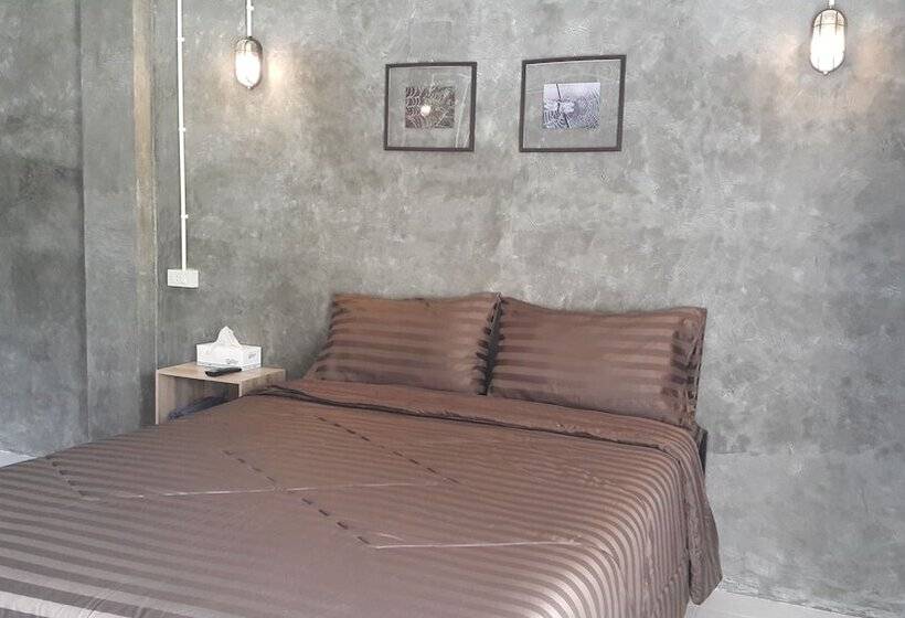 Fotos del hotel 4hearts Loft House:  2