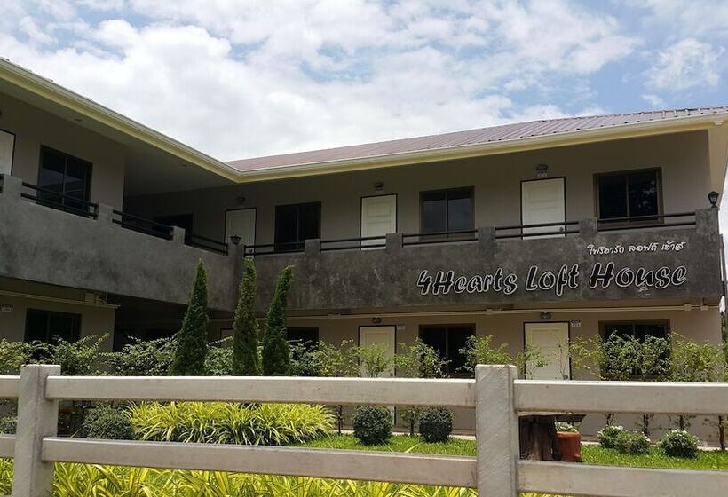 Fotos del hotel 4hearts Loft House:  6