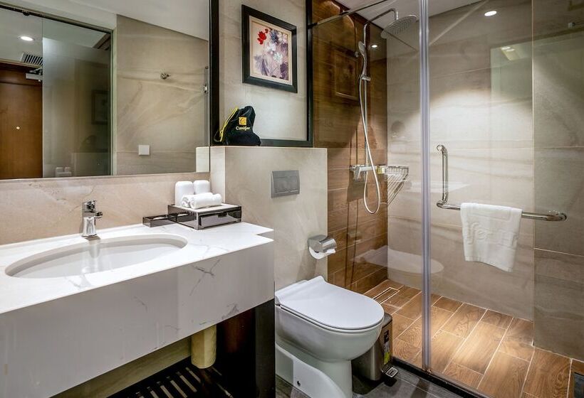 Fotos del hotel Conifer Grand:  15