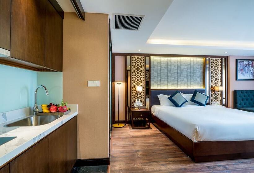 Fotos del hotel Conifer Grand:  16