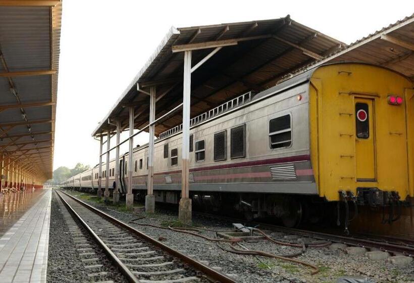 Fotos del hotel The Y House:  13