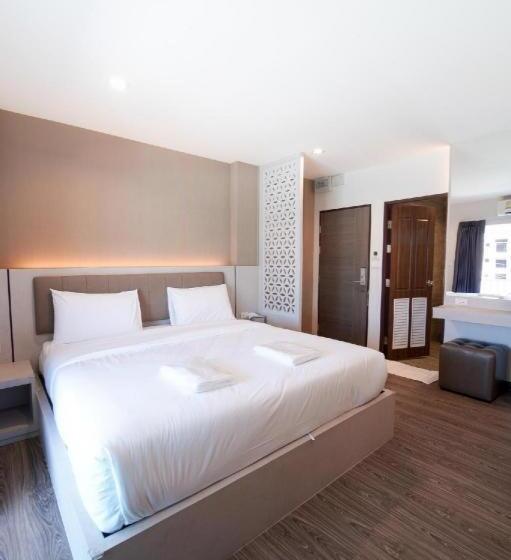 Fotos del hotel The Y House:  4