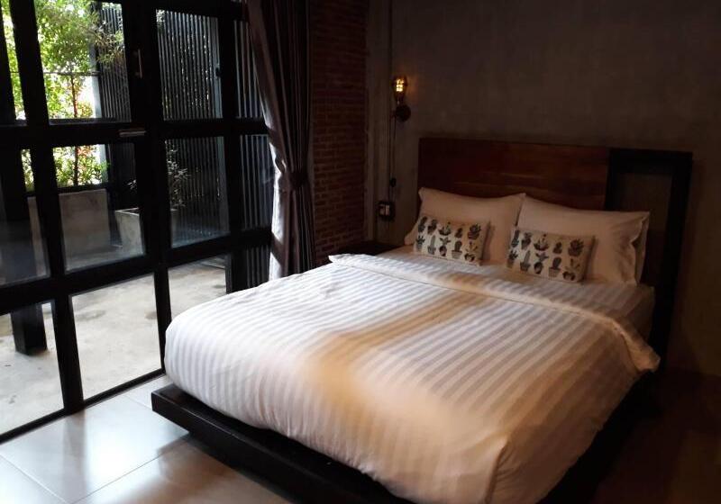 Yotaka Hostel Bangkok