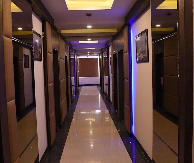 Fotos del hotel Moments:  13