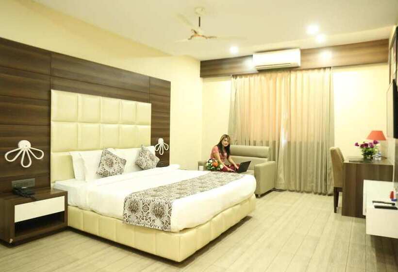 Fotos del hotel Moments:  5