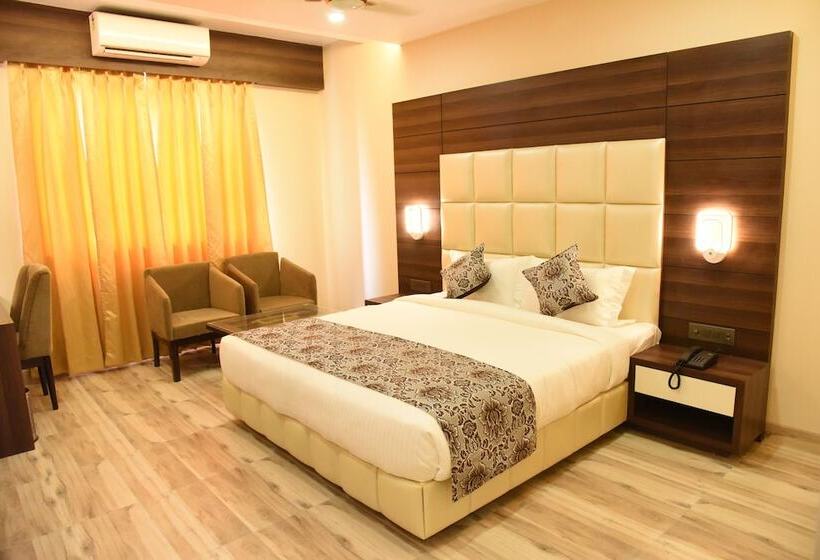 Fotos del hotel Moments:  9