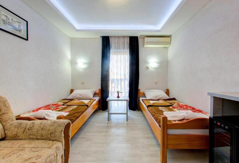 Fotos del hotel Pansion Glory:  17