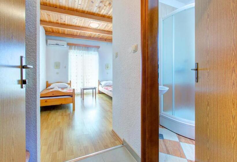 Fotos del hotel Pansion Glory:  18