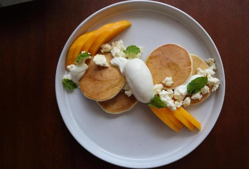 The Bale Phnom Penh Resort