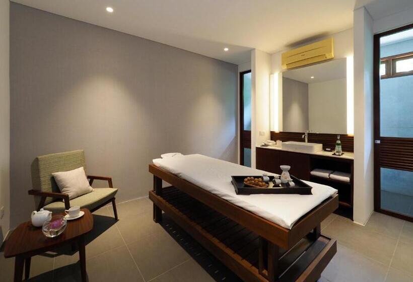 Fotos del hotel The Bale Phnom Penh Resort:  7