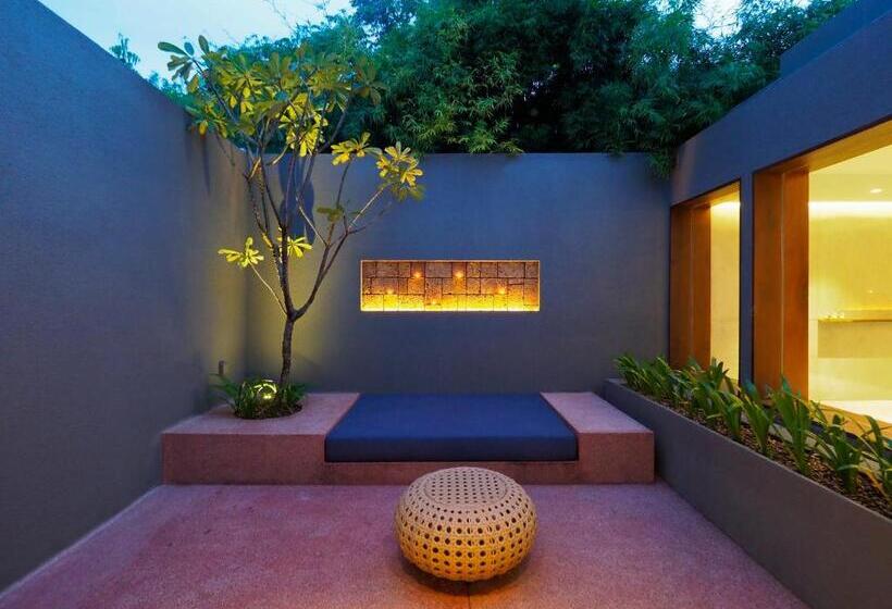 Fotos del hotel The Bale Phnom Penh Resort:  10