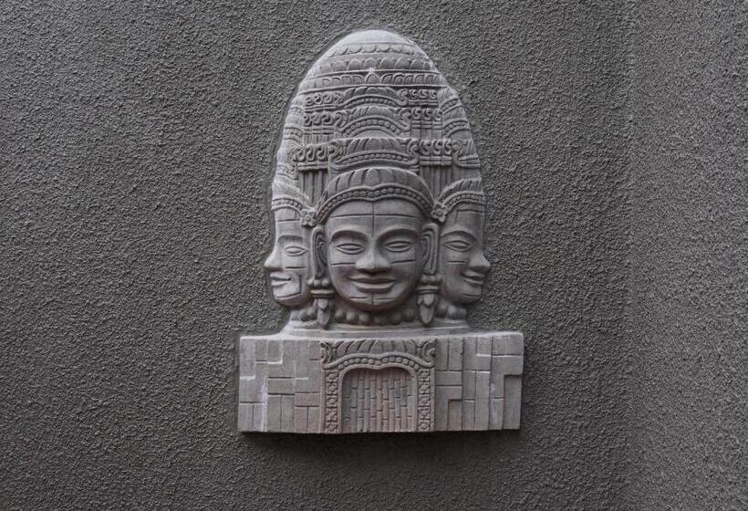 Fotos del hotel The Bale Phnom Penh Resort:  12