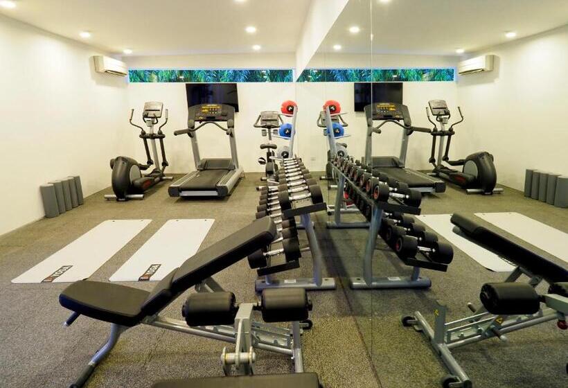 Fotos del hotel The Bale Phnom Penh Resort:  14