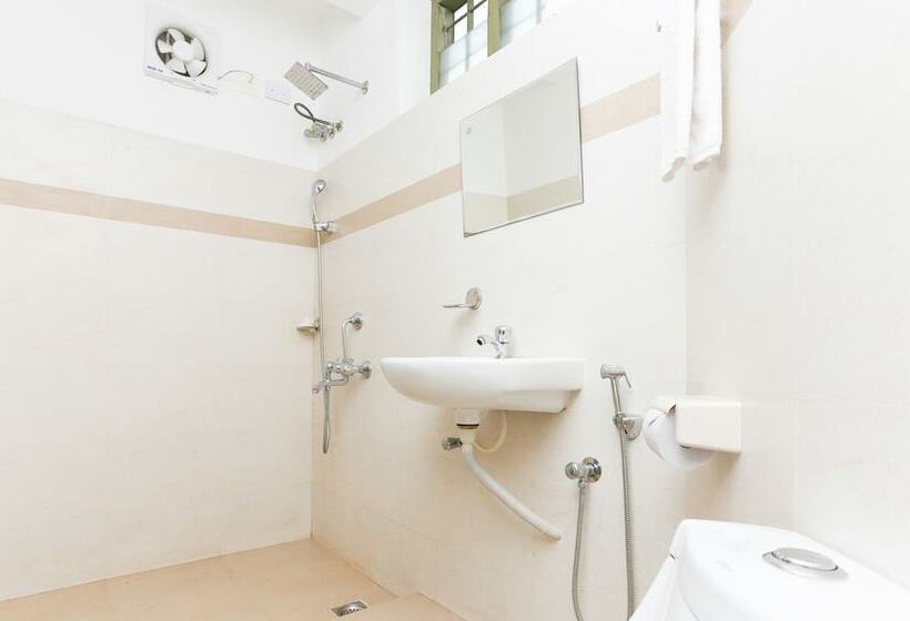 Fotos del hotel Treebo Hill Gardens:  4