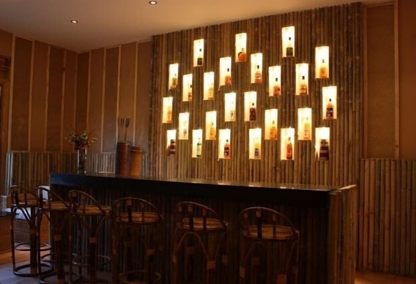 Fotos del hotel Udumwara Resort:  8