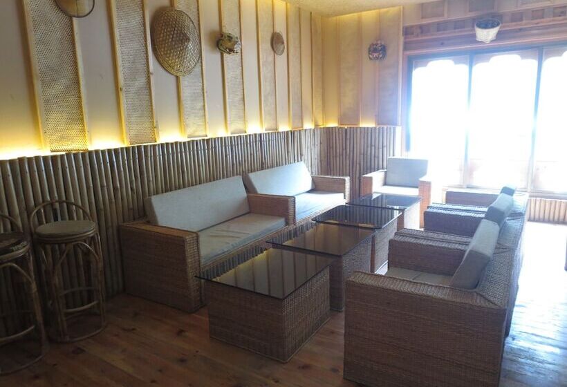 Fotos del hotel Udumwara Resort:  24