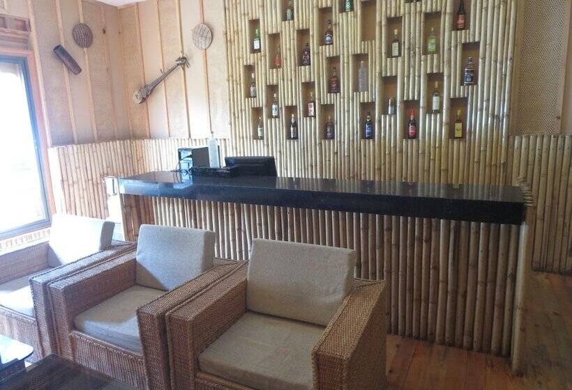 Fotos del hotel Udumwara Resort:  13