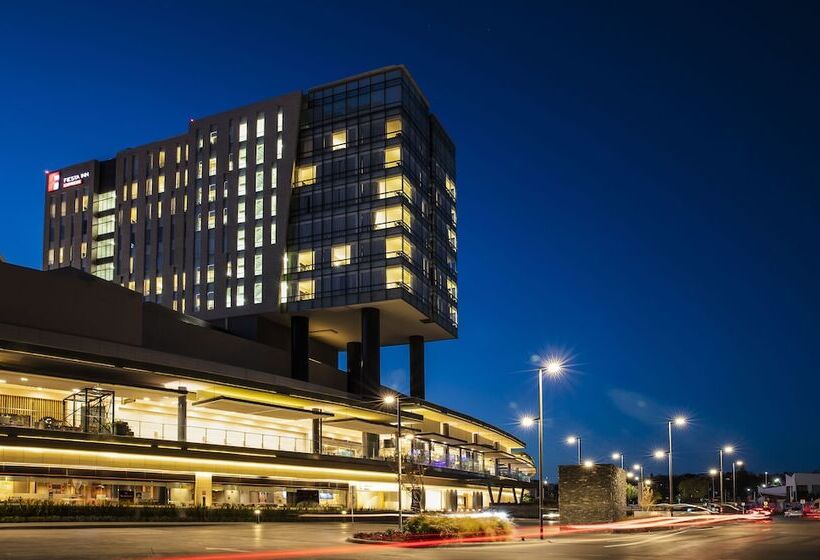 Fotos del hotel Fiesta Inn Express Queretaro Constituyentes:  9