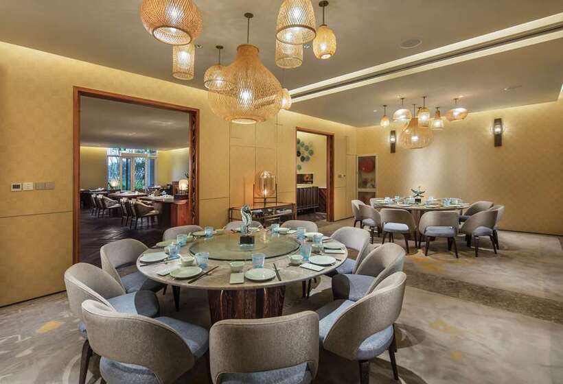 Fotos del hotel Hilton Dalian Golden Pebble Beach Resort:  17