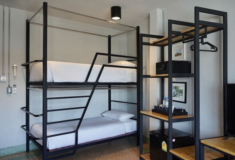 Fotos del hotel W22 By Burasari:  19