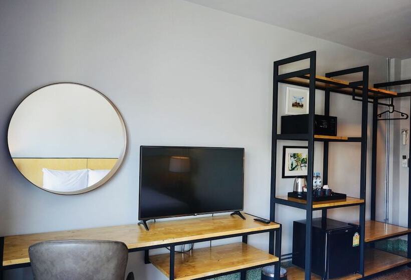 Fotos del hotel W22 By Burasari:  22